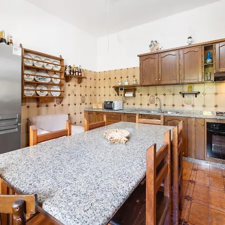 La Casa Del Pescatore San Giovanni Suèrgiu